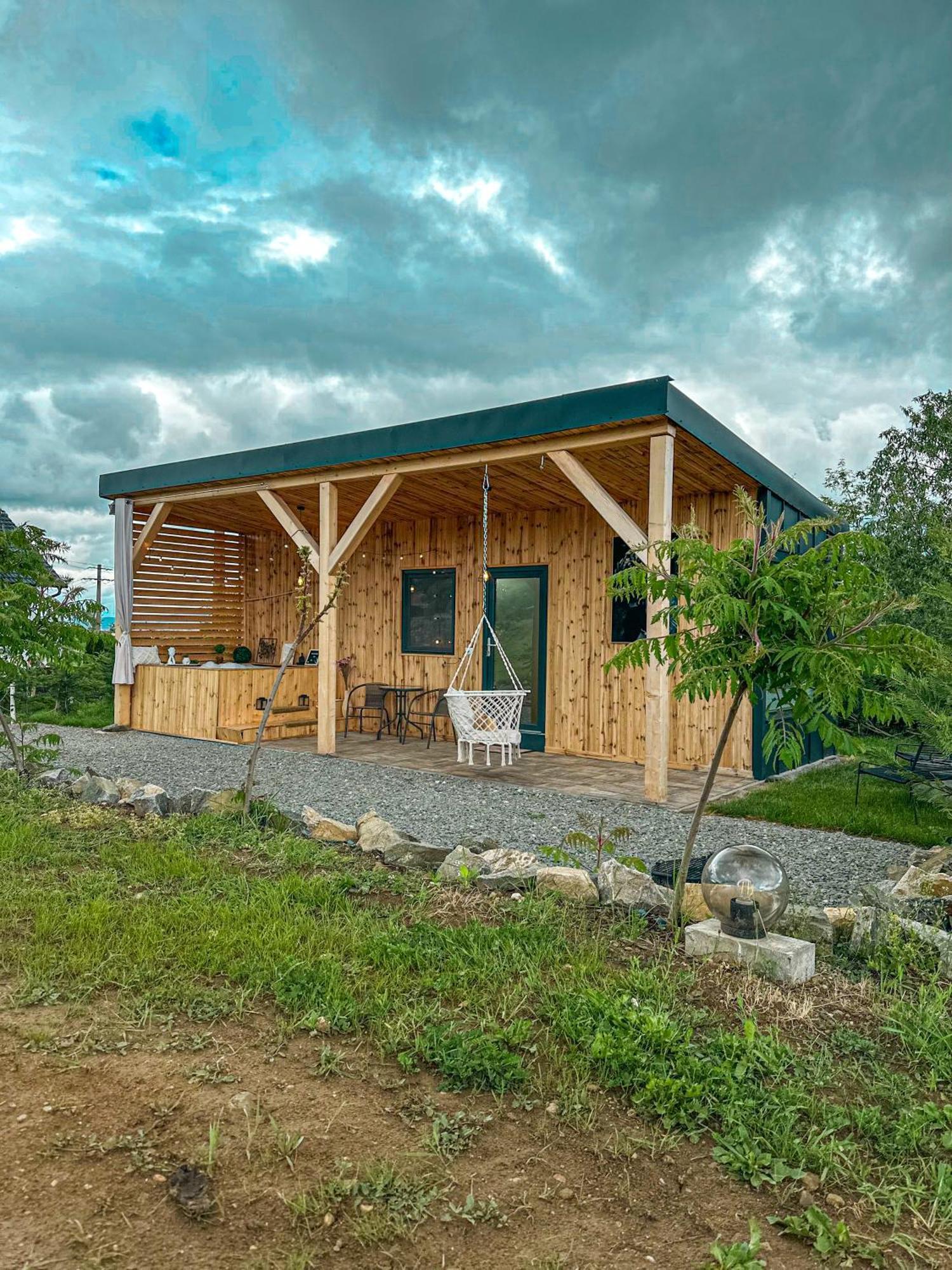 Kubiq Transalpina Villa Petresti Exterior photo